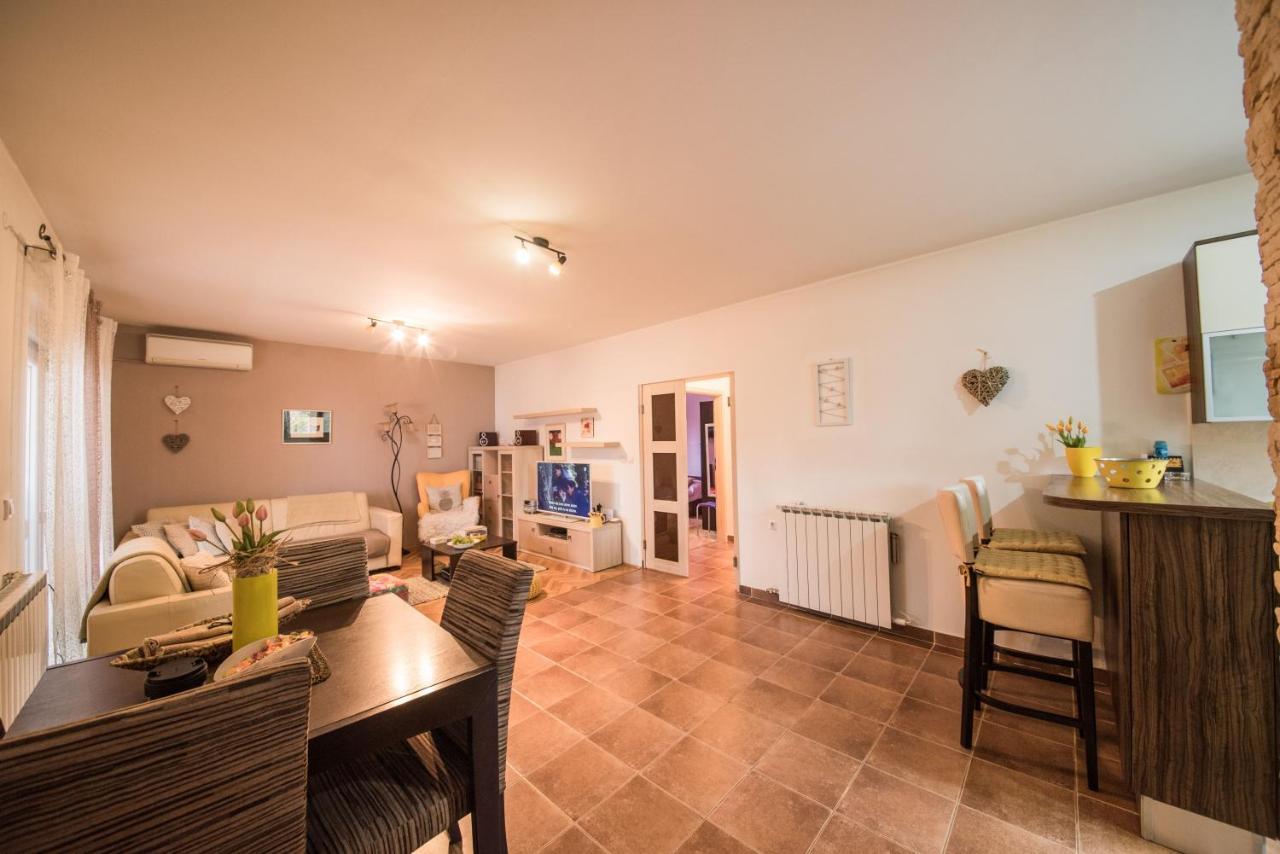 City Apartment Magdalena Zadar Luaran gambar