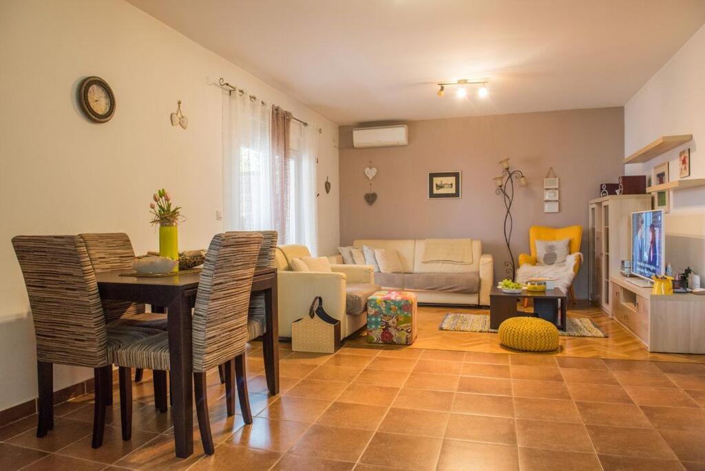 City Apartment Magdalena Zadar Luaran gambar